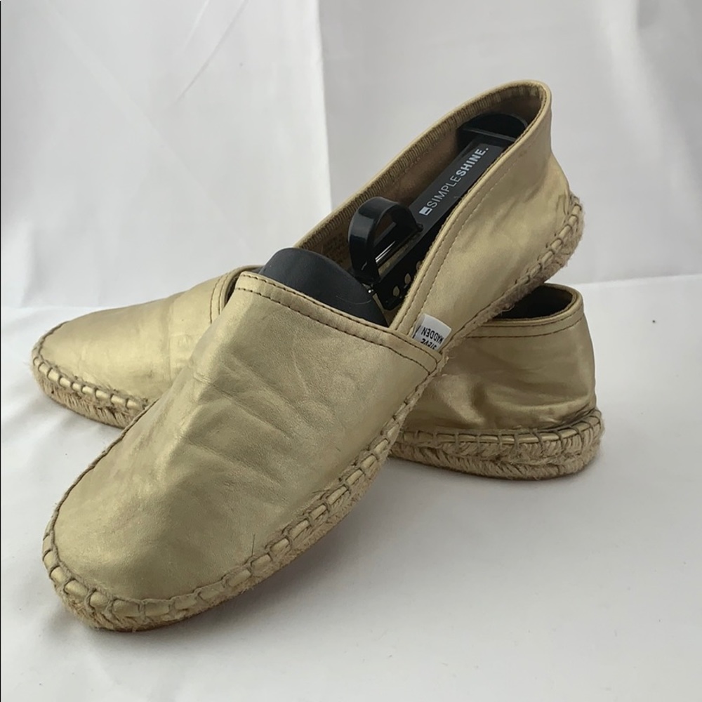 Steve Madden saddles